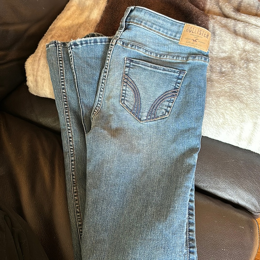 Hollister Flare Jeans 5